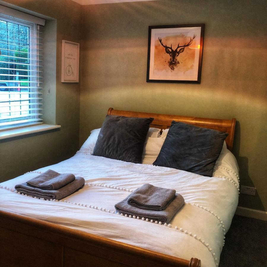 The Rose Cottage Wisborough Green Eksteriør billede
